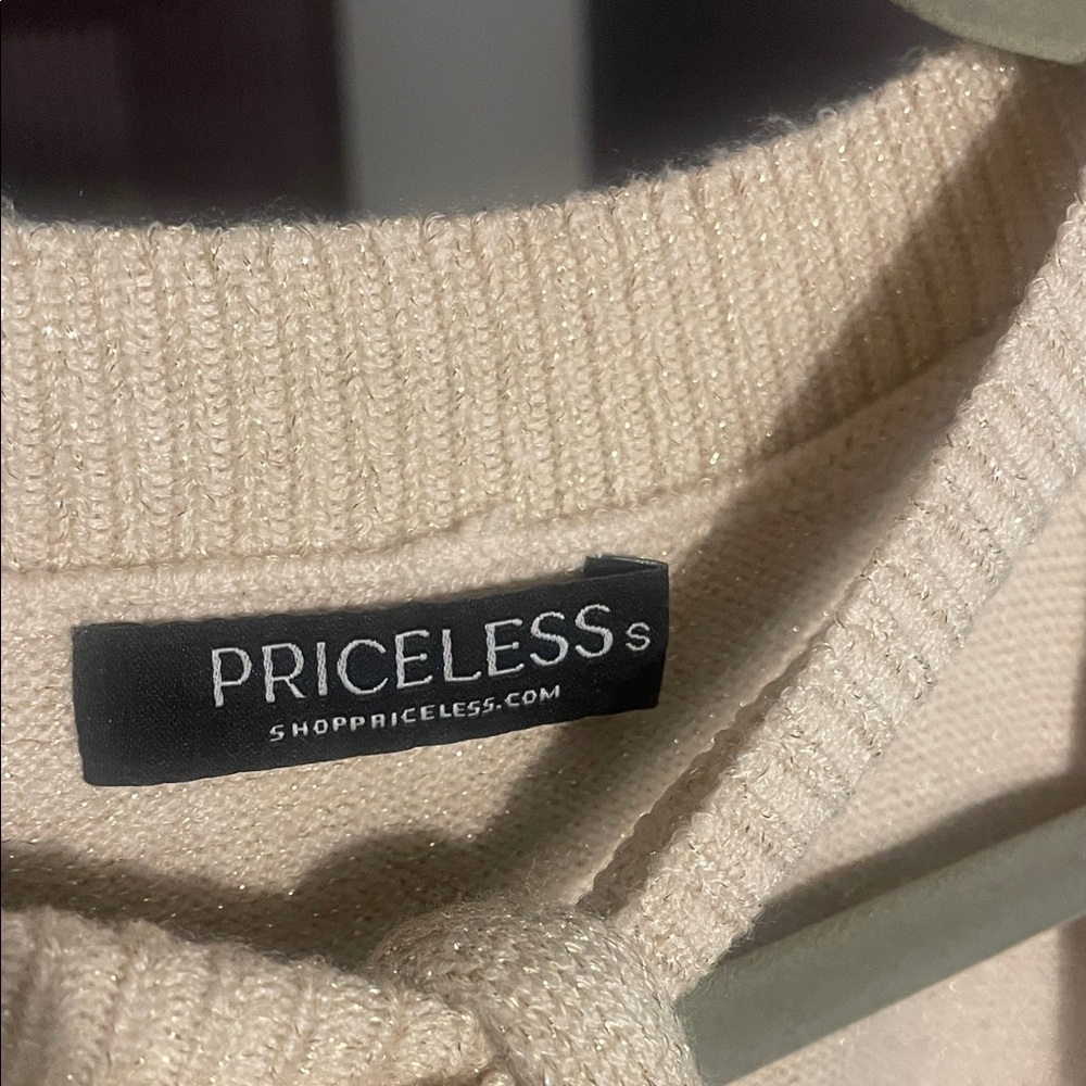 Guess Beige Knit Sleeveless Top - Picture 2 of 3